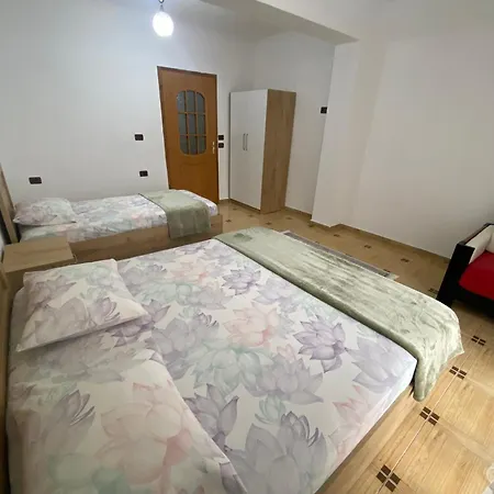 Vila Across Tepelena Homestay Tepelene