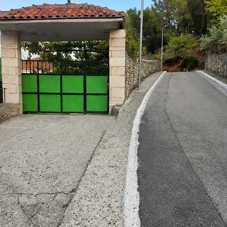 Alloggio in famiglia Permbi *